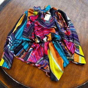 Alberto Makali size medium graphic blouse